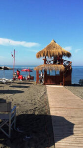 LAVORAZIONI 72 Chiosco in paglia Spiaggia