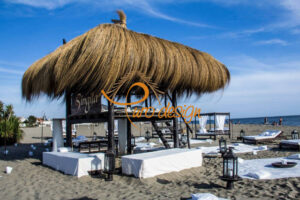 LAVORAZIONI 57 Gazebo in Paglia Africana