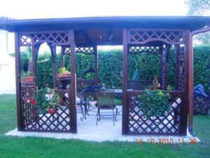 LAVORAZIONI 98 Gazebo in legno